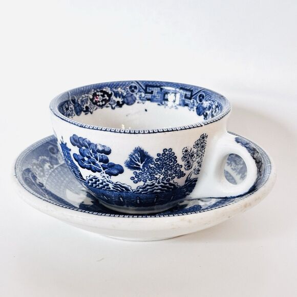 Vintage 40s Buffalo China Blue Willow Coffee Cup & Saucer Restaurant Ware China - Picture 4 of 14